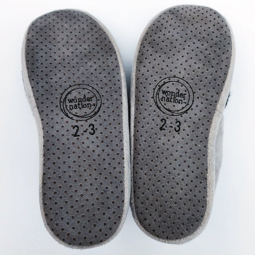 Wonder Nation Bear Kids Slippers - Picture 4 of 6